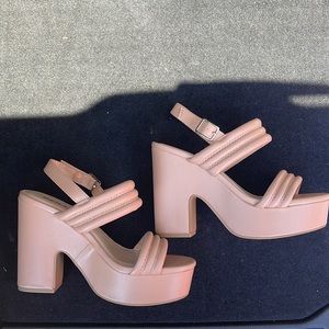 Soda Platform Heels (Tan) NWOT
